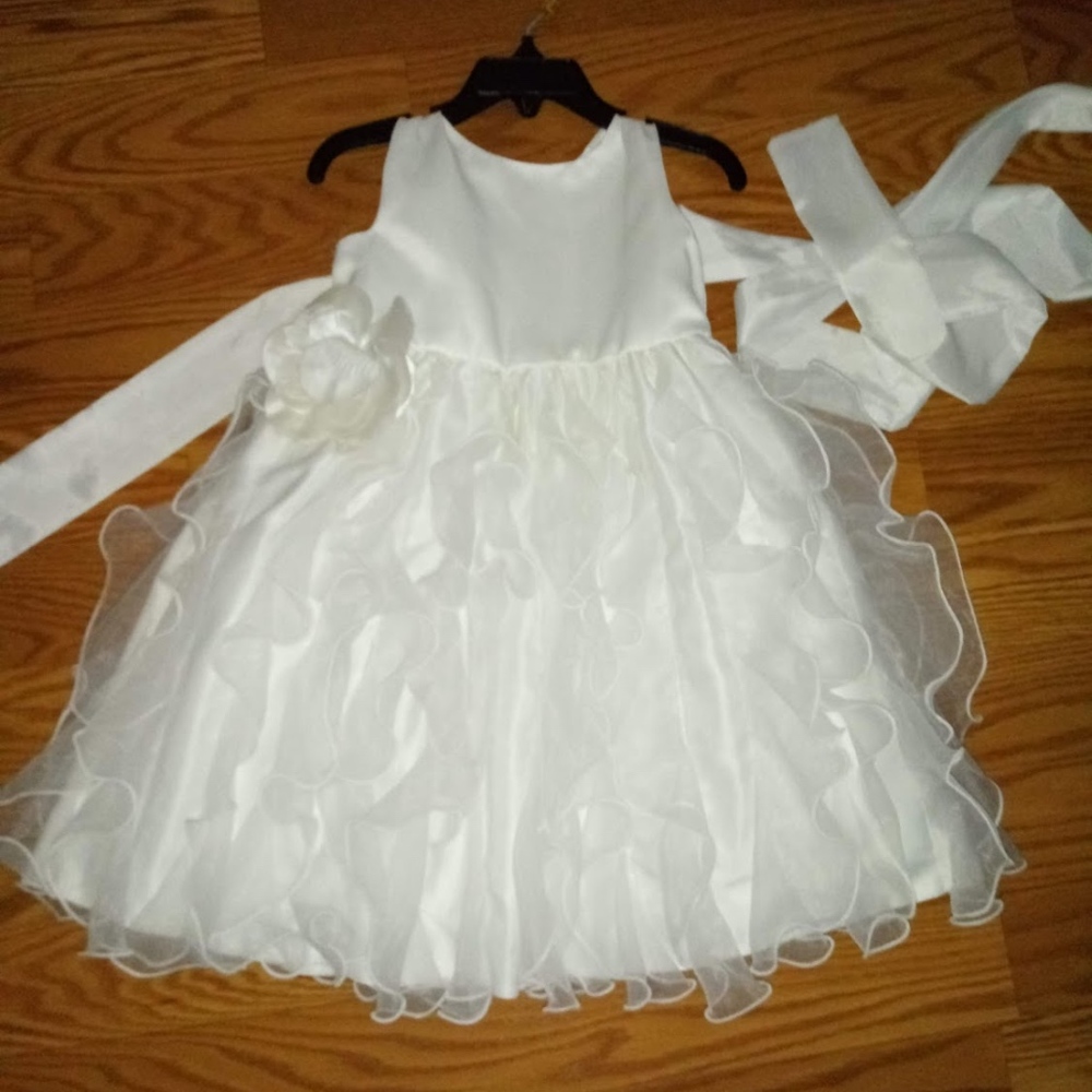 white dress